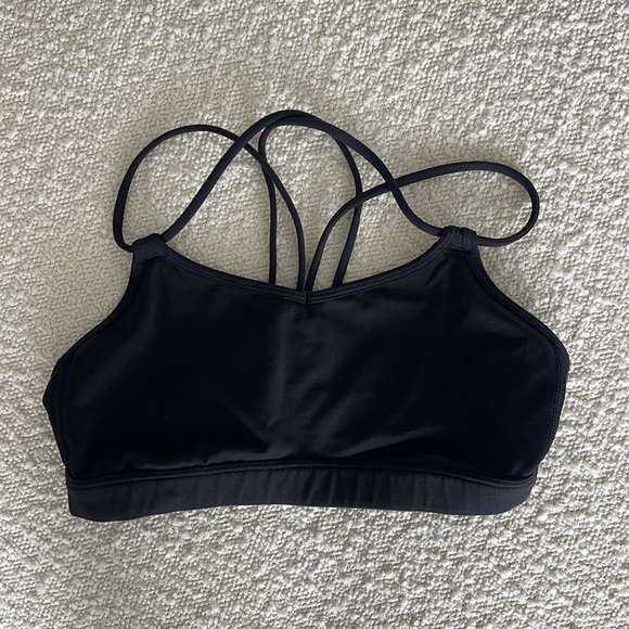 LULULEMON black strap detail back sports bra 2 - Picture 2 of 2